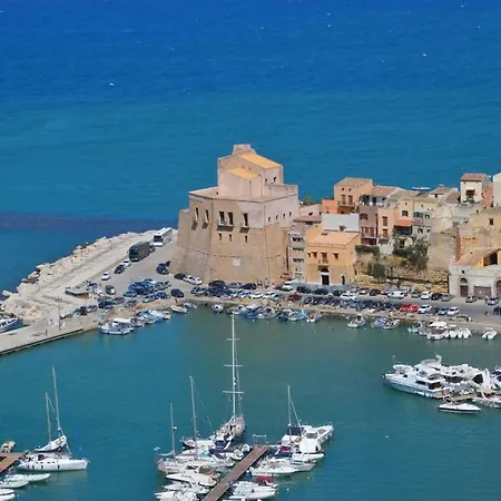 Semplice Bonagia Apartment *