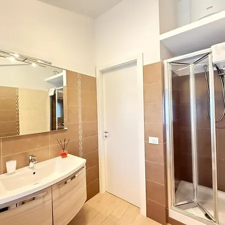 Apartment Semplice Bonagia
