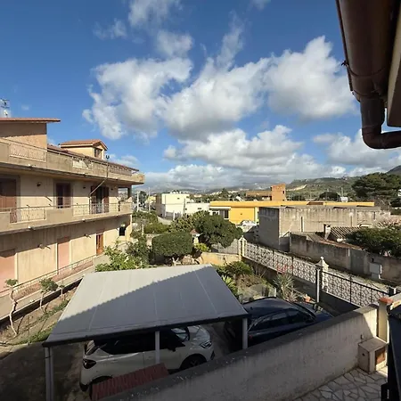 Semplice Bonagia Apartment *