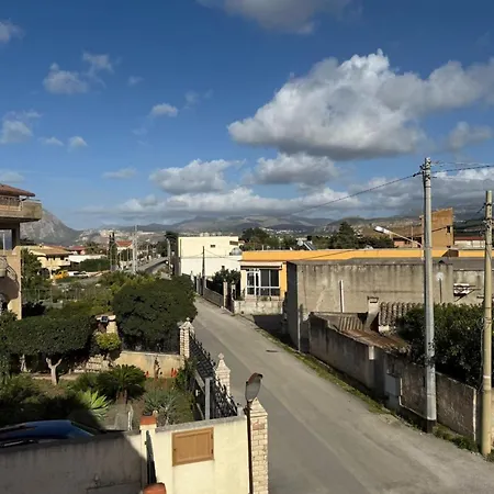 Apartment Semplice Bonagia